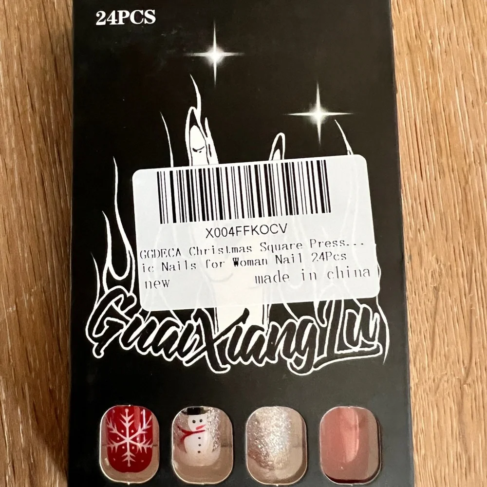 Festive Snowman and Snowflake Press On Nails Nail Art NWT